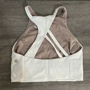 Lululemon Strong Lines